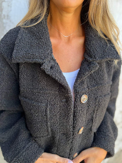 Manteau Femme en Laine d'Agneau à Boutonnage Simple